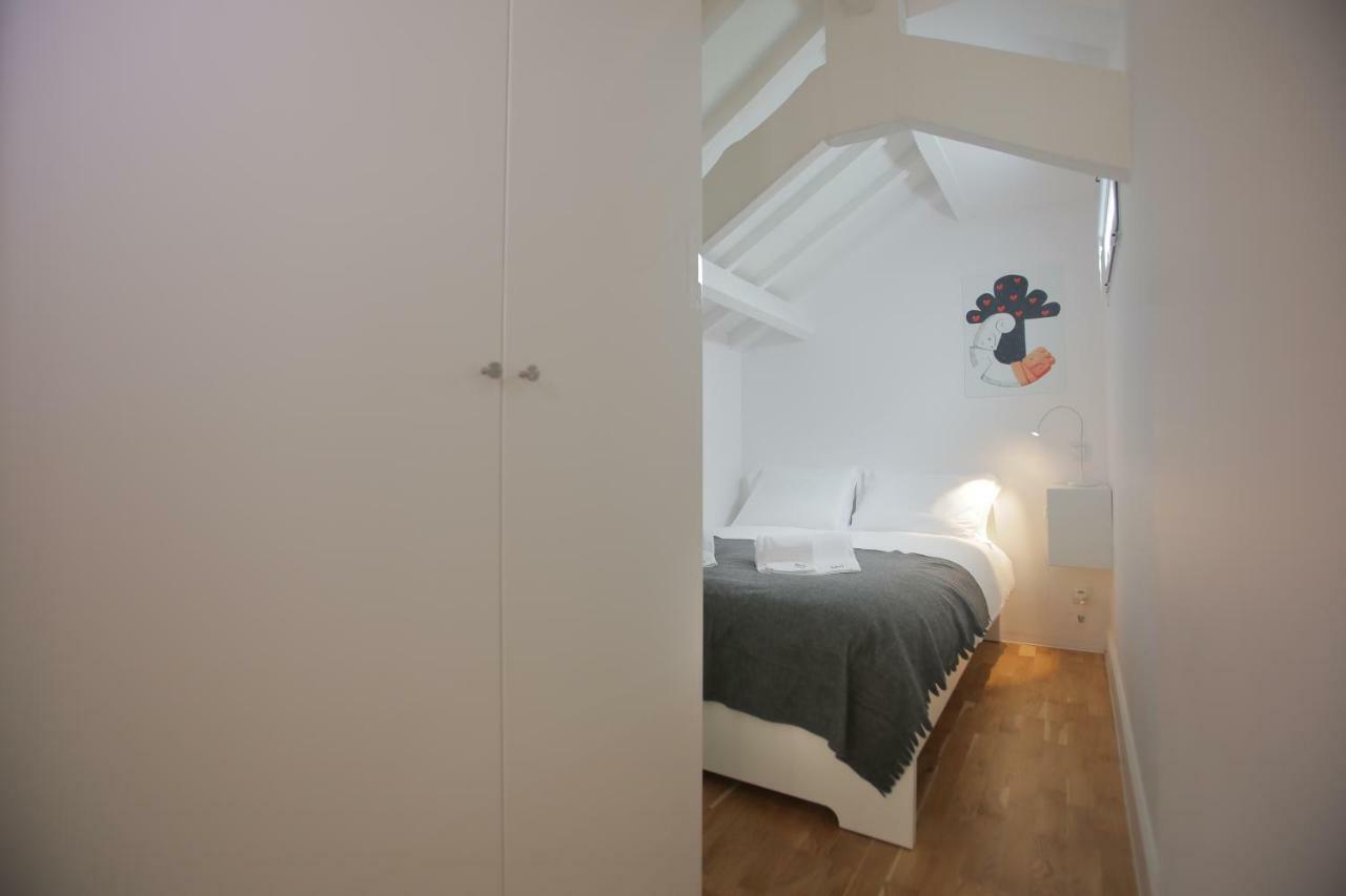 Moon House-Santa Catarina Apartment Porto Luaran gambar
