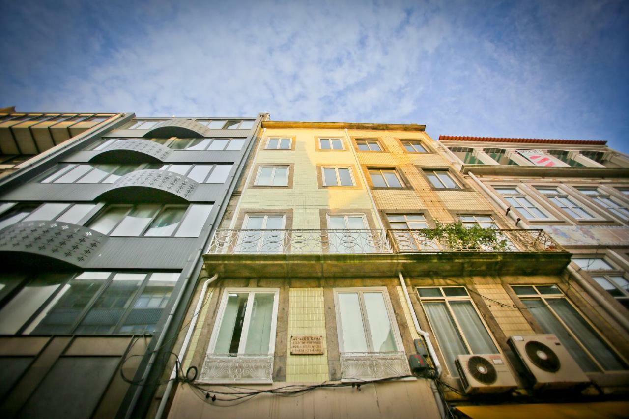 Moon House-Santa Catarina Apartment Porto Luaran gambar