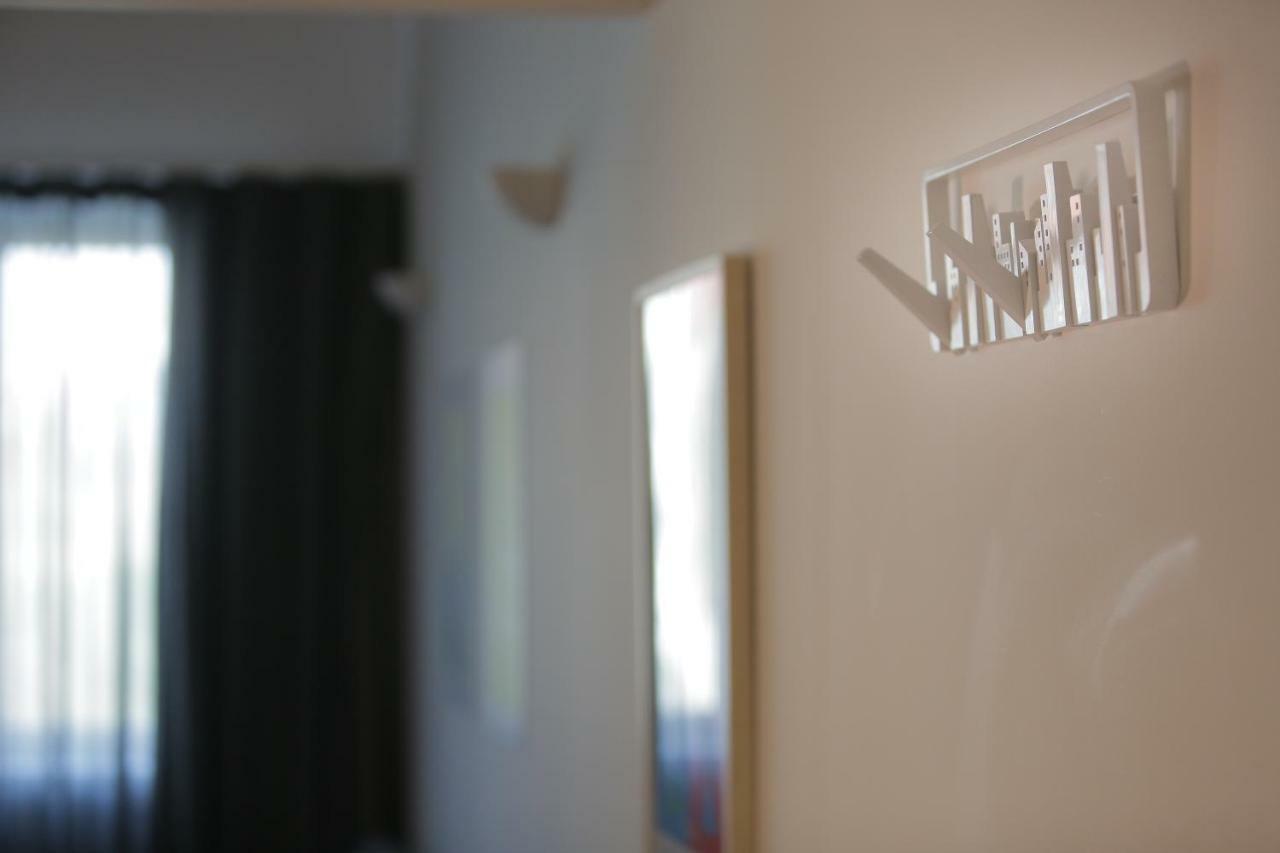 Moon House-Santa Catarina Apartment Porto Luaran gambar